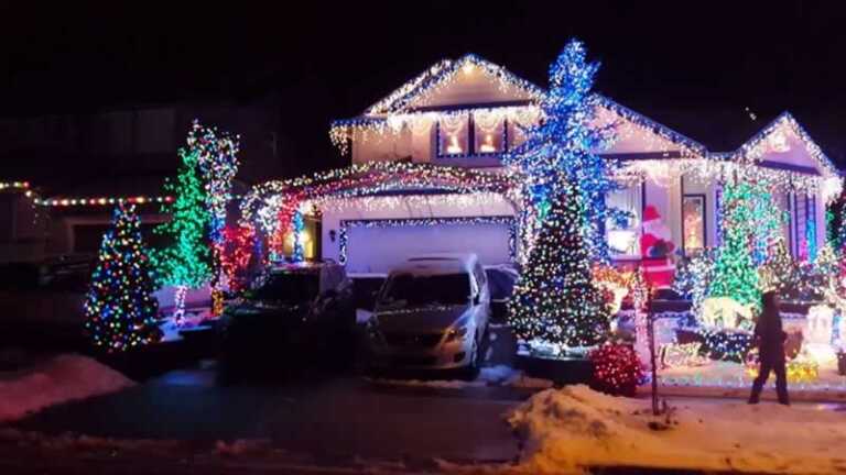 How to decorate your house safely this Christmas