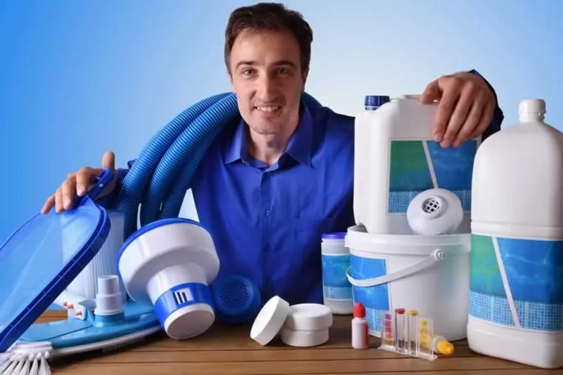Pool Cleaning Chemicals Guide