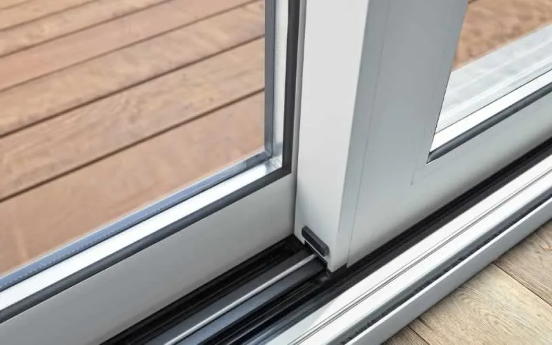 How to Choose The Best Professional Window and Door Fitters