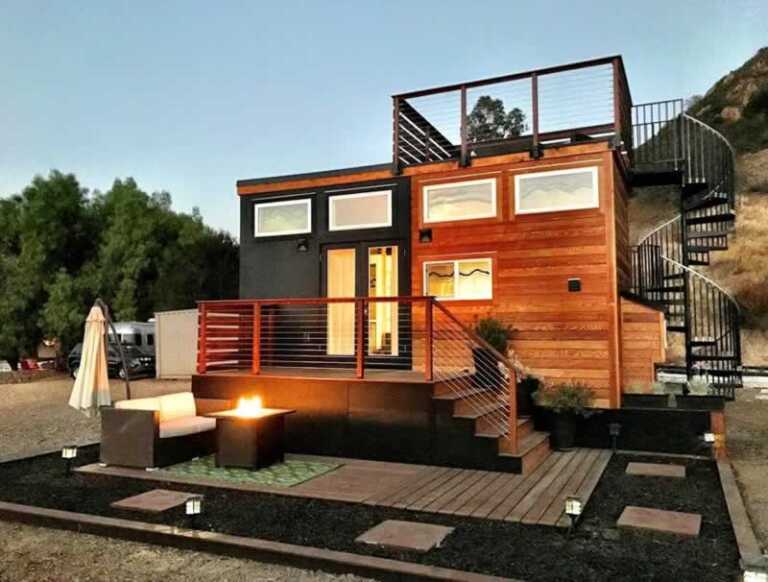 Tiny-House Inspired Concrete Patio Ideas