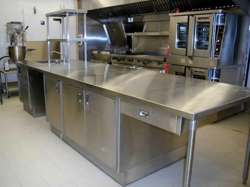 Types of Commercial Stainless Steel Kitchen Tables