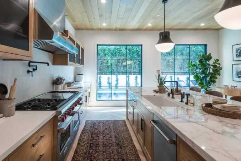 What You Should Know About Marble Countertops