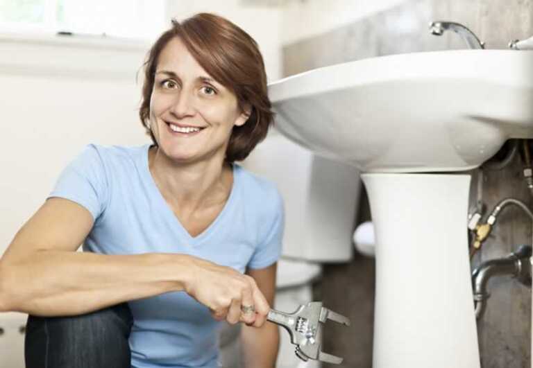 5 DIY Plumbing Projects Any Homeowner Can Handle