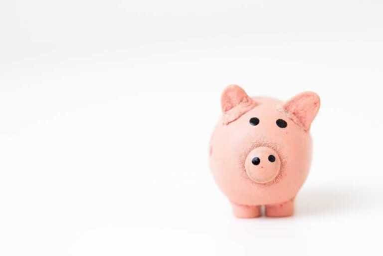 Cut Down Your Monthly Expenses Using These Easy Ways