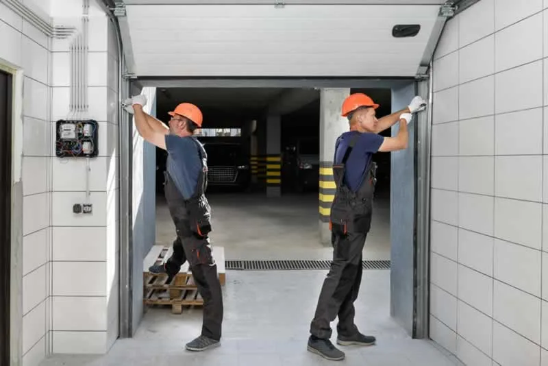 How to Find a Garage Door Repair in Chicago - repairing