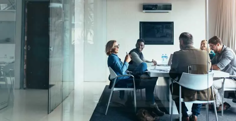 5 Essential Tips to Make a Quick DIY Conference Room
