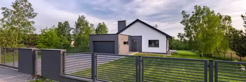 5 Reasons To Hire A Fencing Company