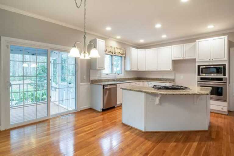 Reasons Why You Might Want Sliding Doors for Your Home