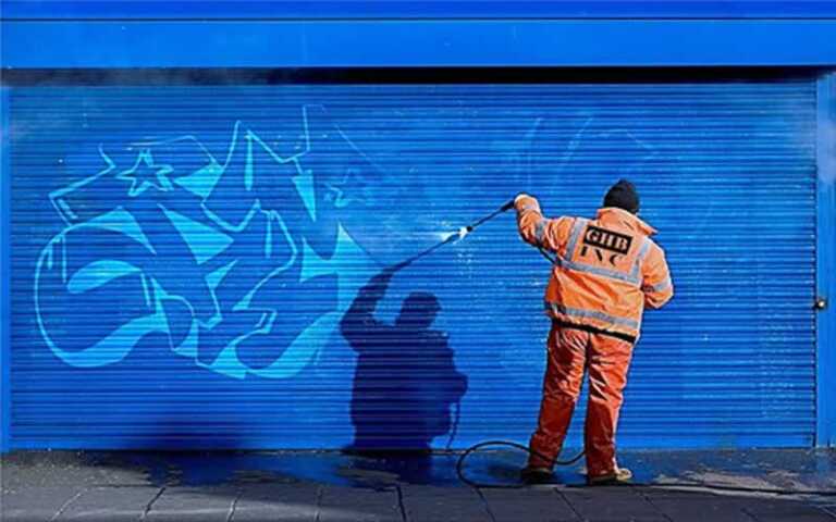 What solvents are used to remove graffiti