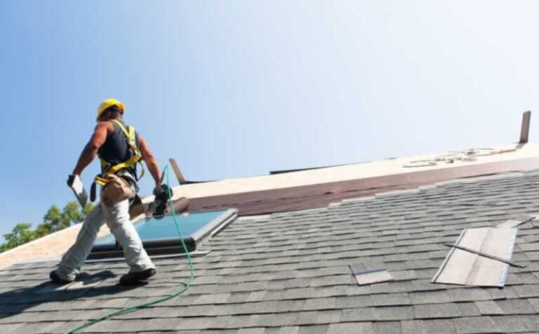 How Can You Avoid Big Problems With Your Roofing Contractor