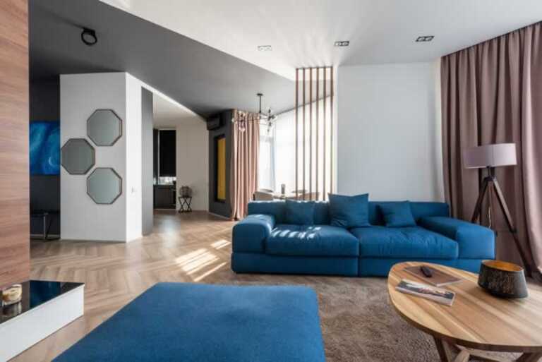 How to choose the right home elevator