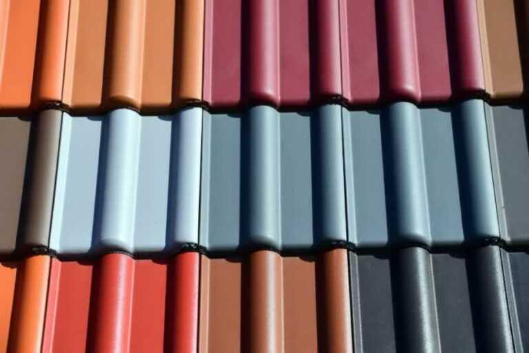 Should You Go For Lighter or Darker Roof Colors