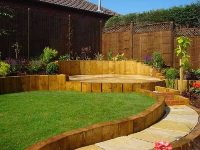 The Benefits of Wood in Landscaping