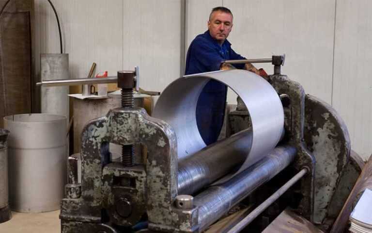 What Are the Advantages of Sheet Metal Fabrication