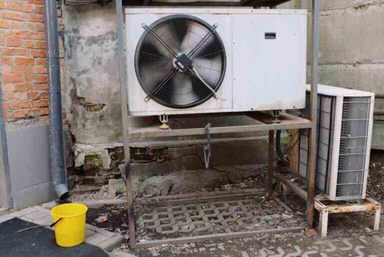Wooden HVAC Vents Maintenance Tips