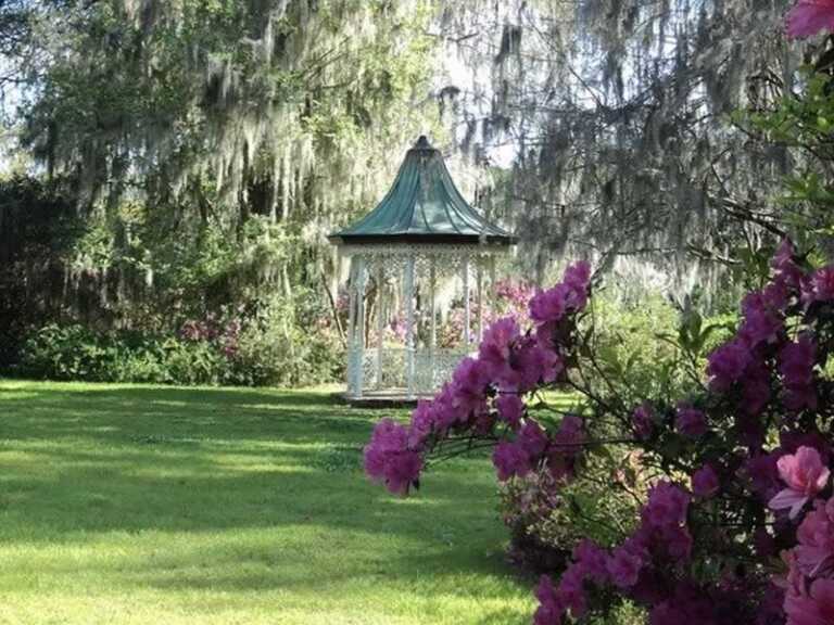 Benefits of Having a Gazebo on Your Garden