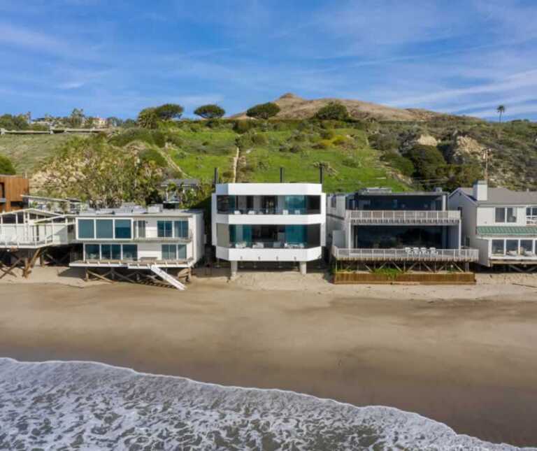 Reasons Why You Should Buy a Beach House