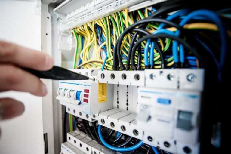 Tips You Should Know to Maintain Your Electrical System