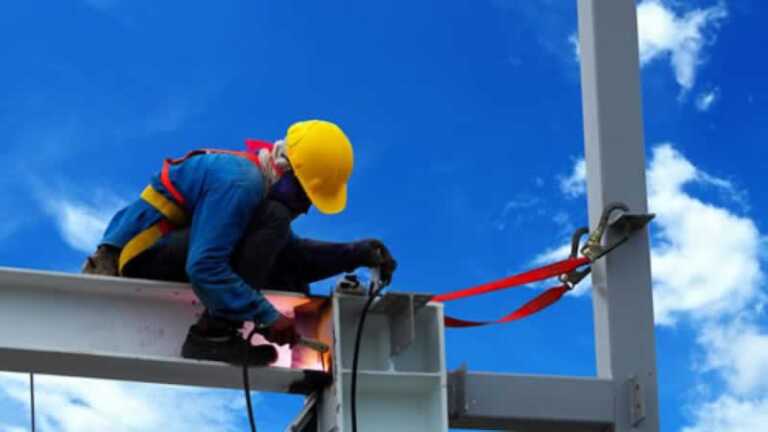 7 Safety Tips to Remember When Working at Heights