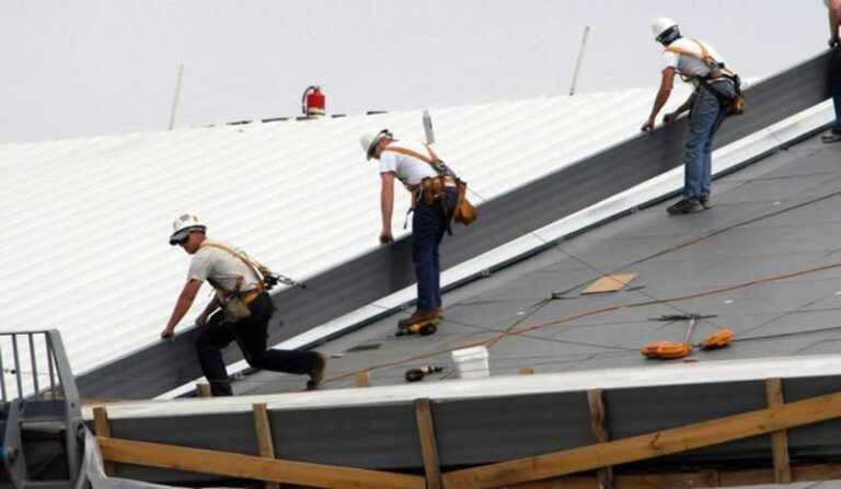 How To Choose A Suitable And Reliable Roofing Company For Your Needs