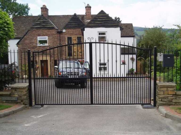 What Happens With Your Automatic Gates When The Power Goes Off