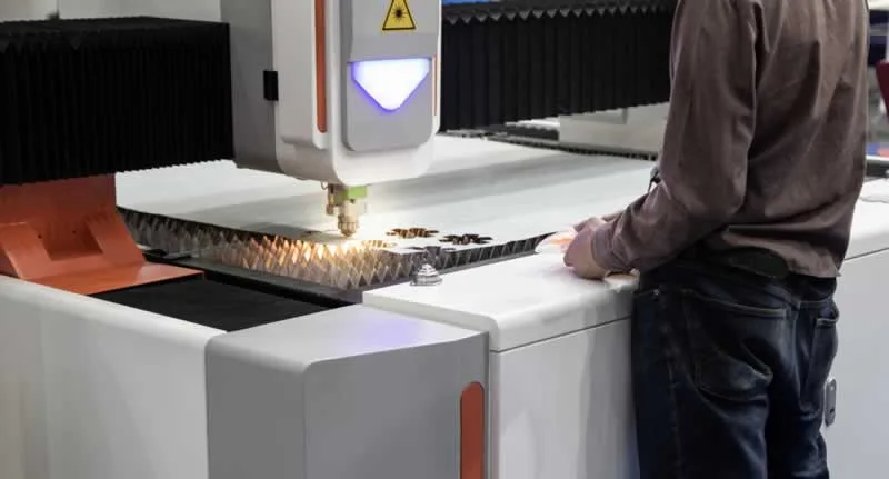 5 Laser Cutter Safety Tips for Beginners