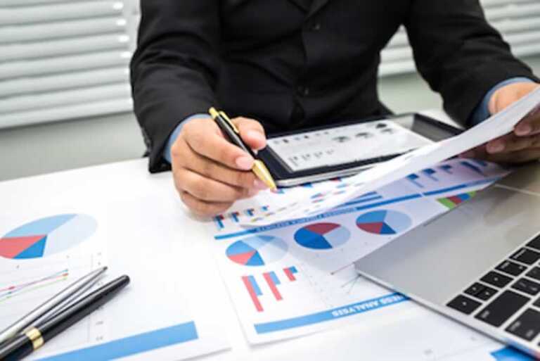 How Can Tax Software Benefit Tradesmen