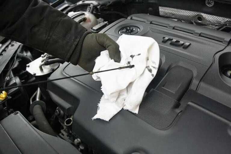 6 Car Maintenance Issues That Any Handyman Can Fix