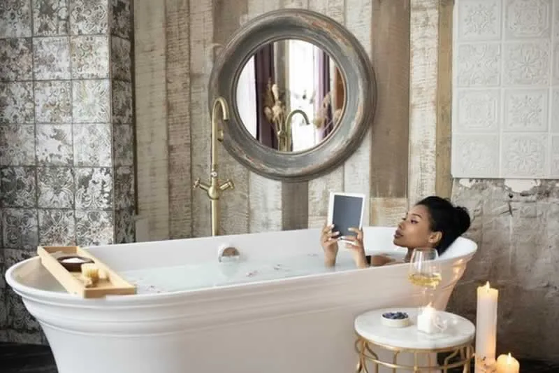 3 Easy Ways to Make Your Bathroom Feel Like a Spa