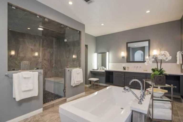 Cost-Effective Bathroom Makeover Ideas for 2022