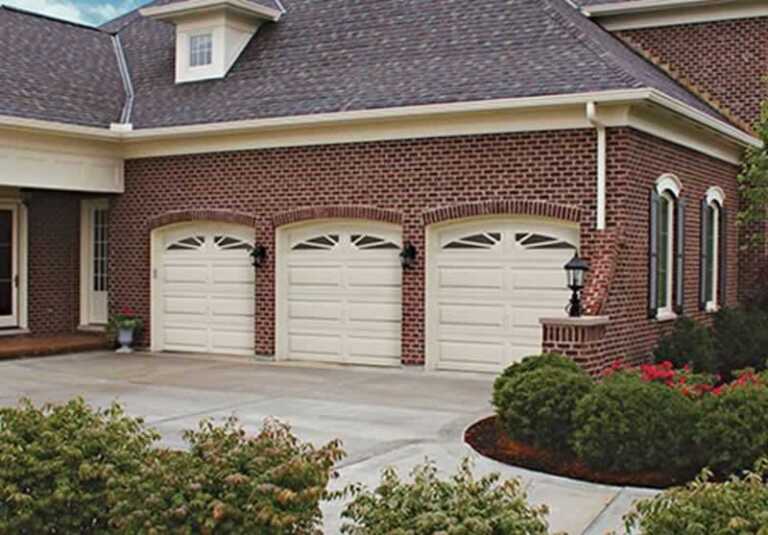 The Quickest & Easiest Way To Repair Your GARAGE DOOR 
