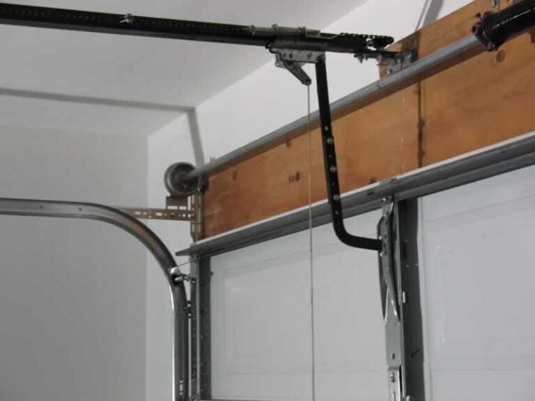 A Guide for Broken Garage Spring in Sacramento