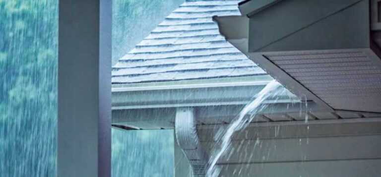 Possible causes for a leaking roof problem