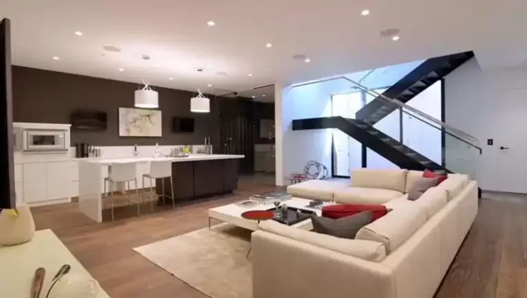 7 Budget-Friendly Ideas to Modernize Your Home
