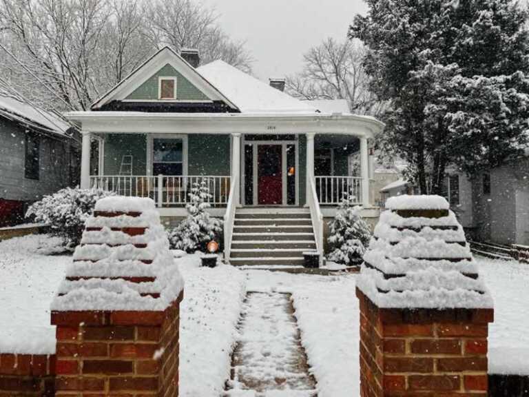 Important Roof Repairs to Fix Immediately this Winter