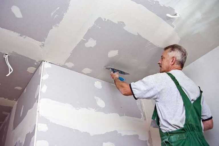 Signs You Need to Contact a Drywall Service