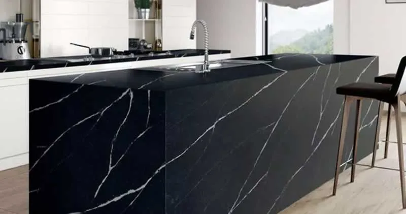 Kitchen island with quartz worktop