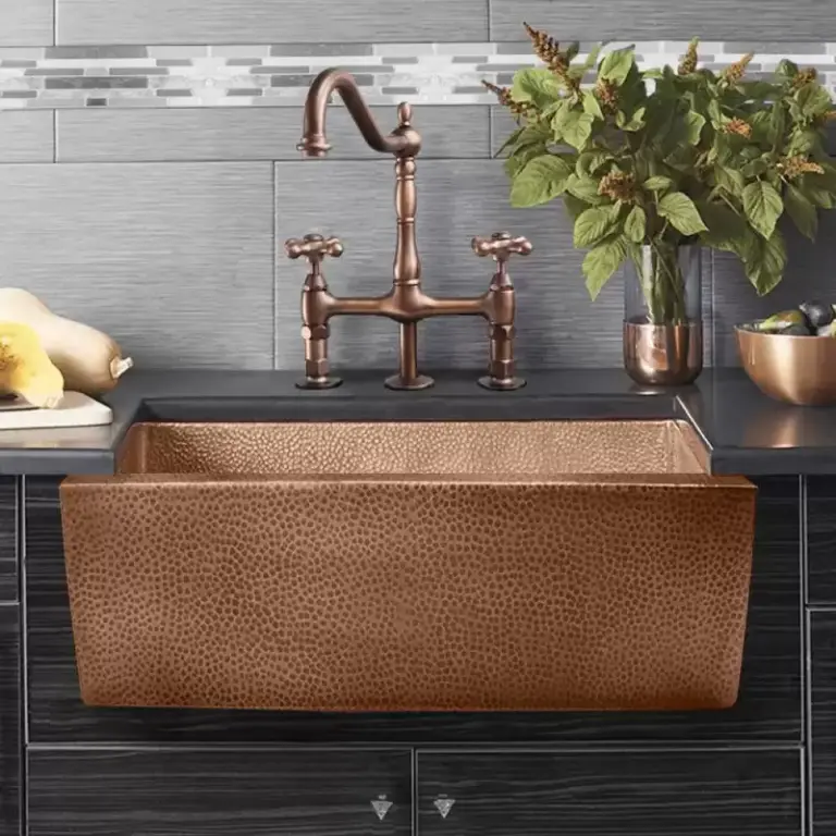 Copper farmhouse sink