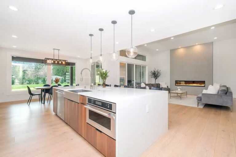 Modern kitchen