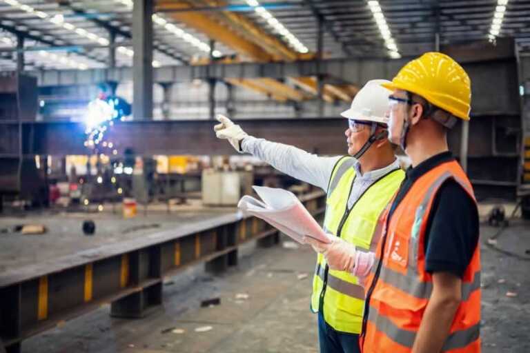 construction safety consultant on construction site