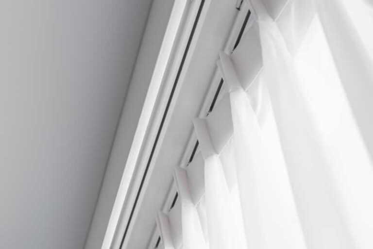 blinds in bedroom