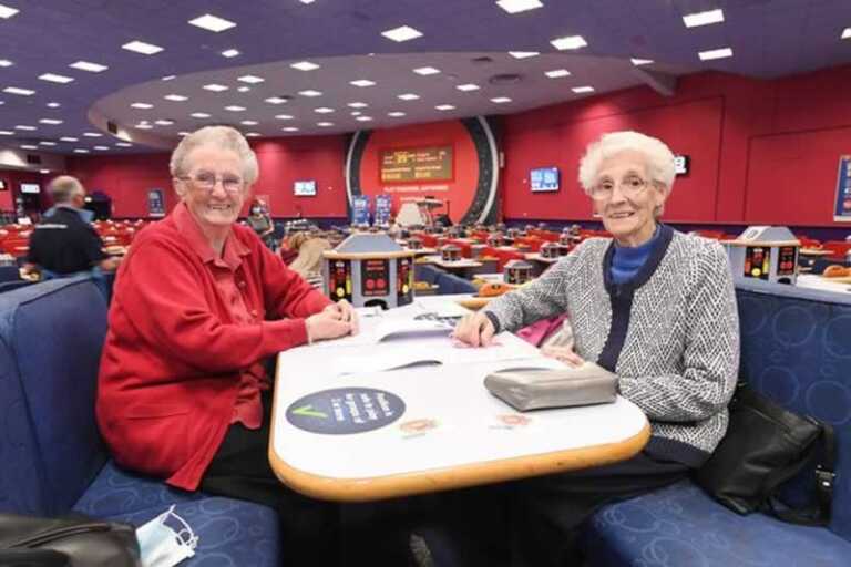 two women playing bingo