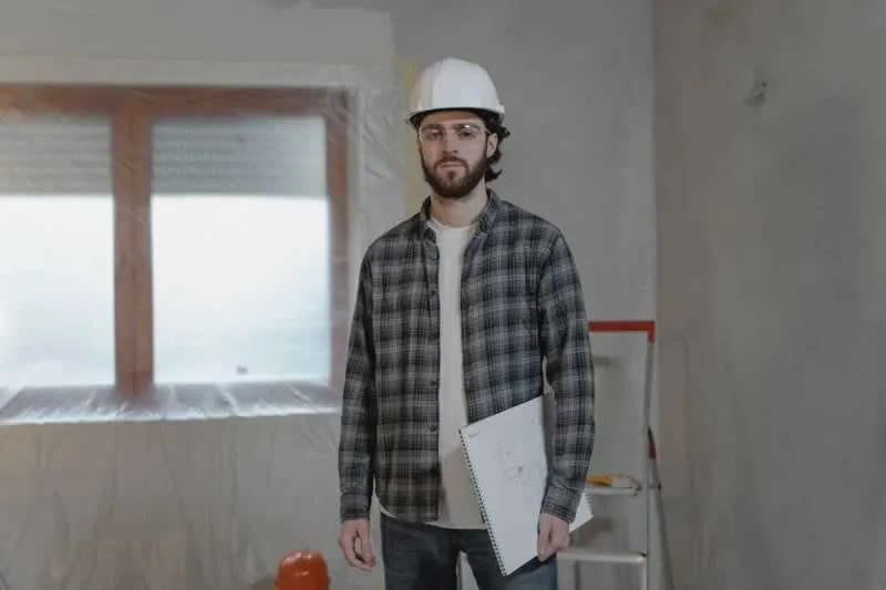 contractor in home