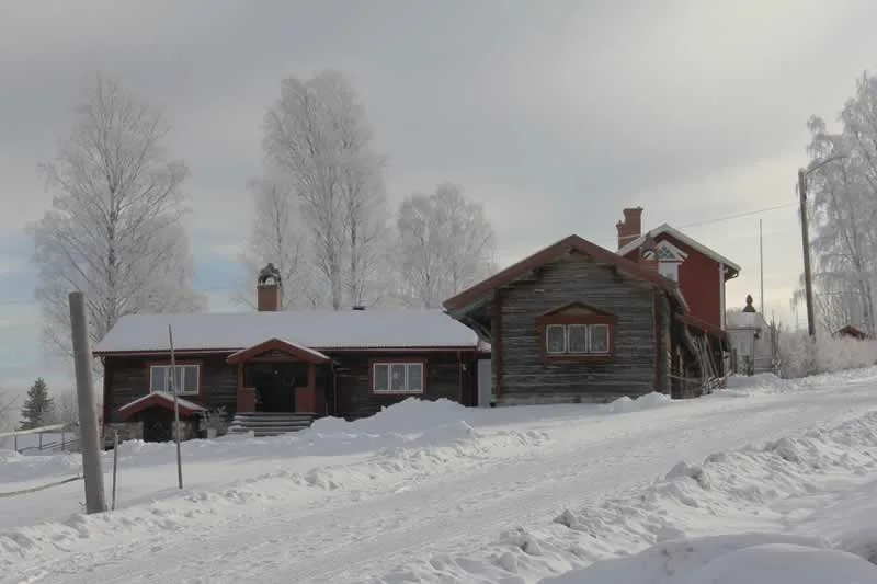home in winter