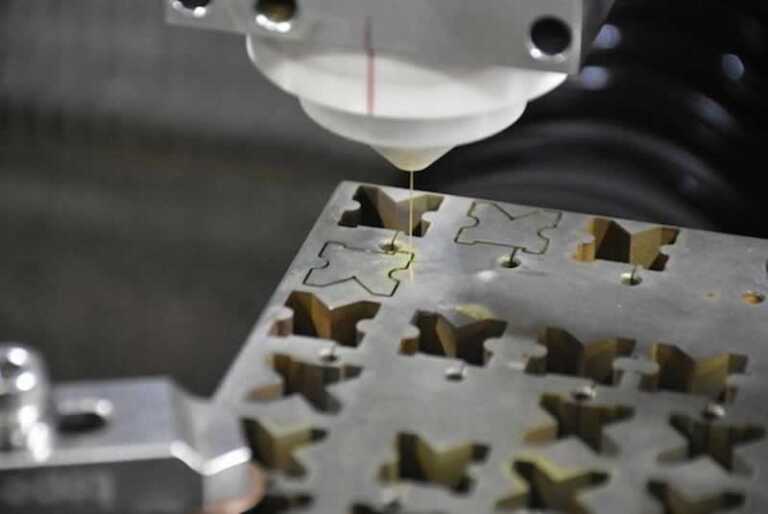 wire EDM cutting