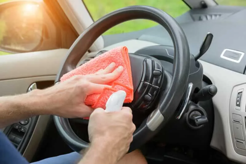 leather steering wheel