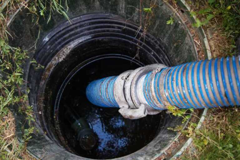 draining septic tank