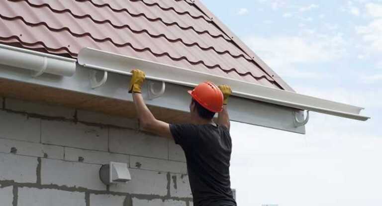 installing gutters
