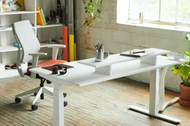 functional small office