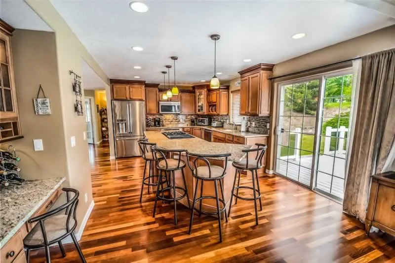 amazing kitchen with dining room